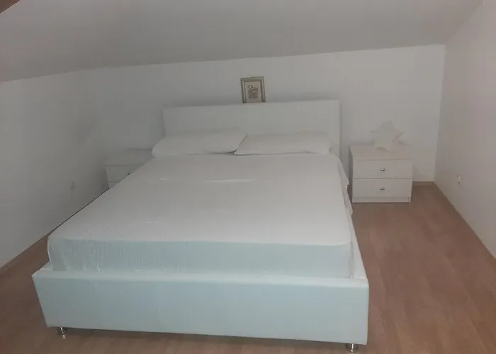 Apartment Mara *
