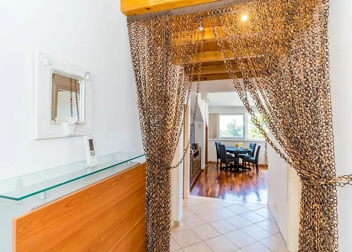 Διαμέρισμα Mara