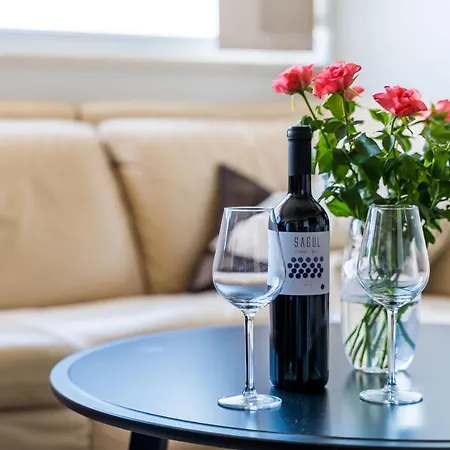 Mara アパート ドゥブロブニク